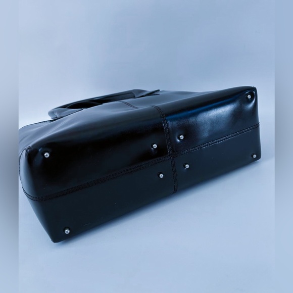 Tod's Leather Tote - Picture 2 of 3